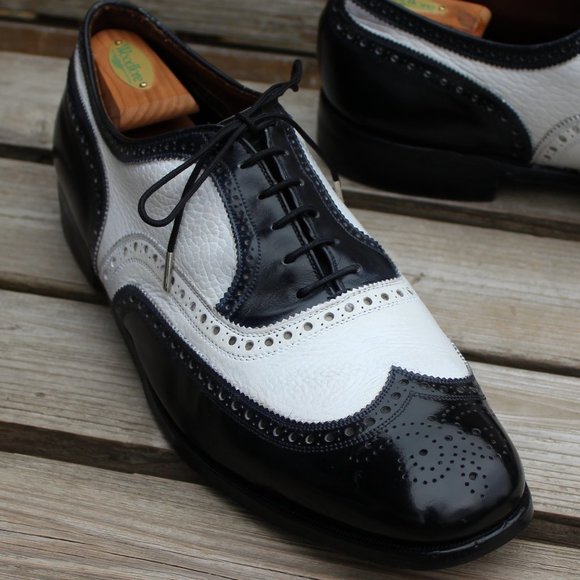 VTG Allen Edmonds Black & White Spectator Wingtips - Picture 2 of 13